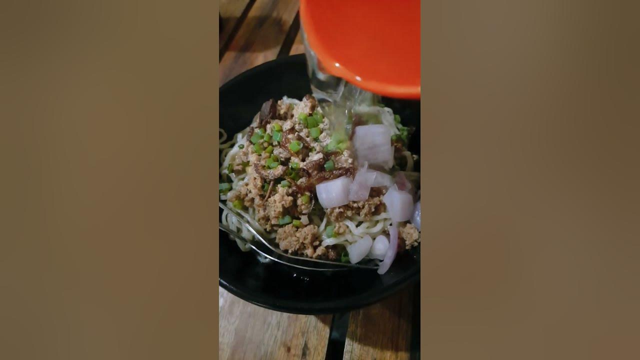 Mie Pangsit Bireuen, yummy💕 Mie Pangsit Bireuen, yummy💕
