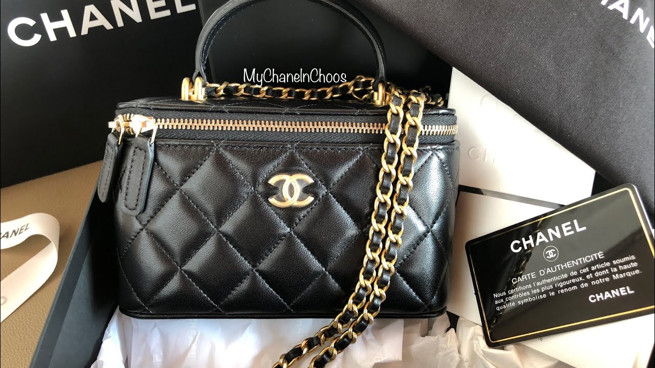 Unboxing Chanel 21A Vanity Case with Top Handle - Black Lambskin 