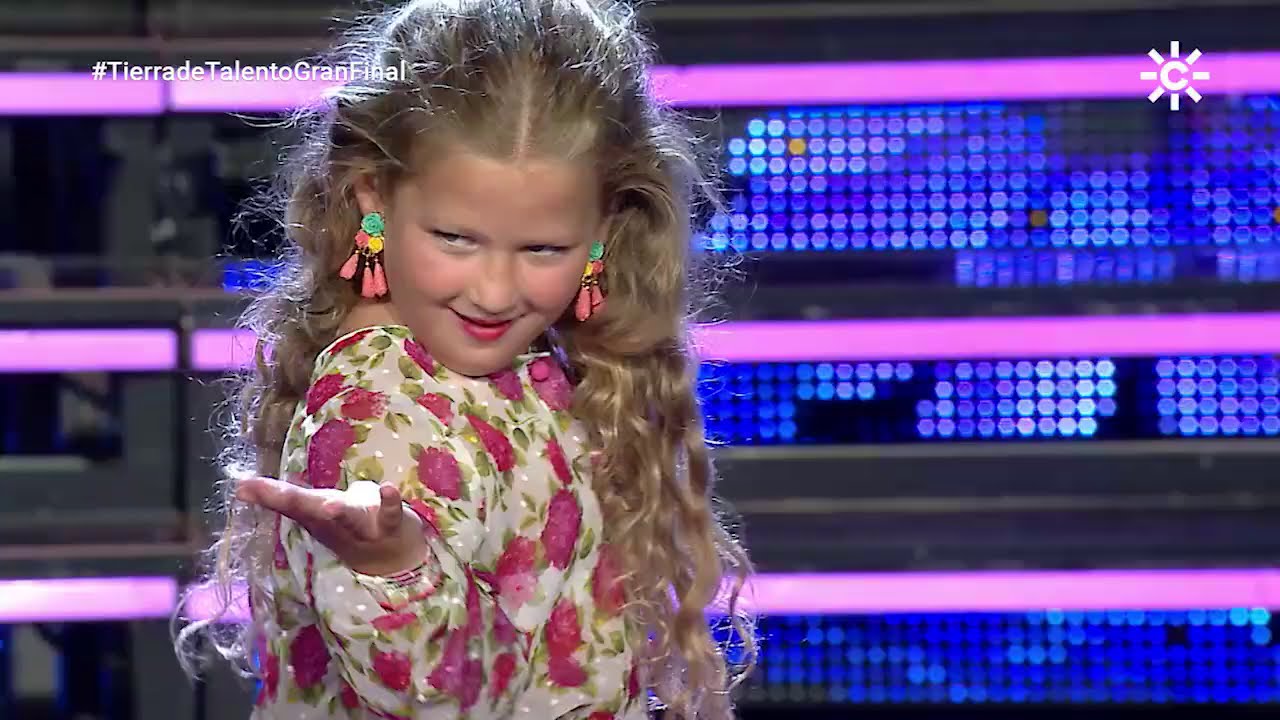 Victoria Amador ‘La rubia’ - Baile con bata de cola y mantón. Gran final ‘Tierra de Talento’ (T2)