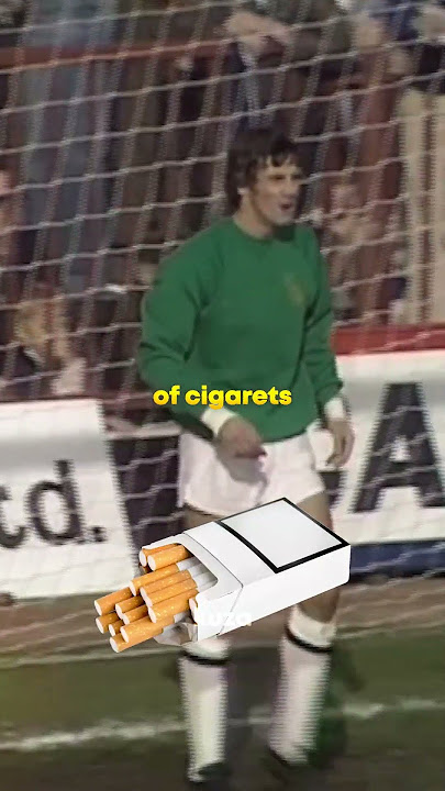 This goalkeeper smoked cigarettes in the middle of the match 🤣🔥