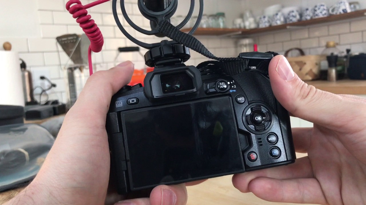 Olympus OMD EM1 mkii External microphone issues solved - YouTube