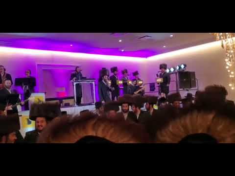 חתונה עם בערי וועבער - מקהלת ידידים ותזמורת של אברומי ברקו 