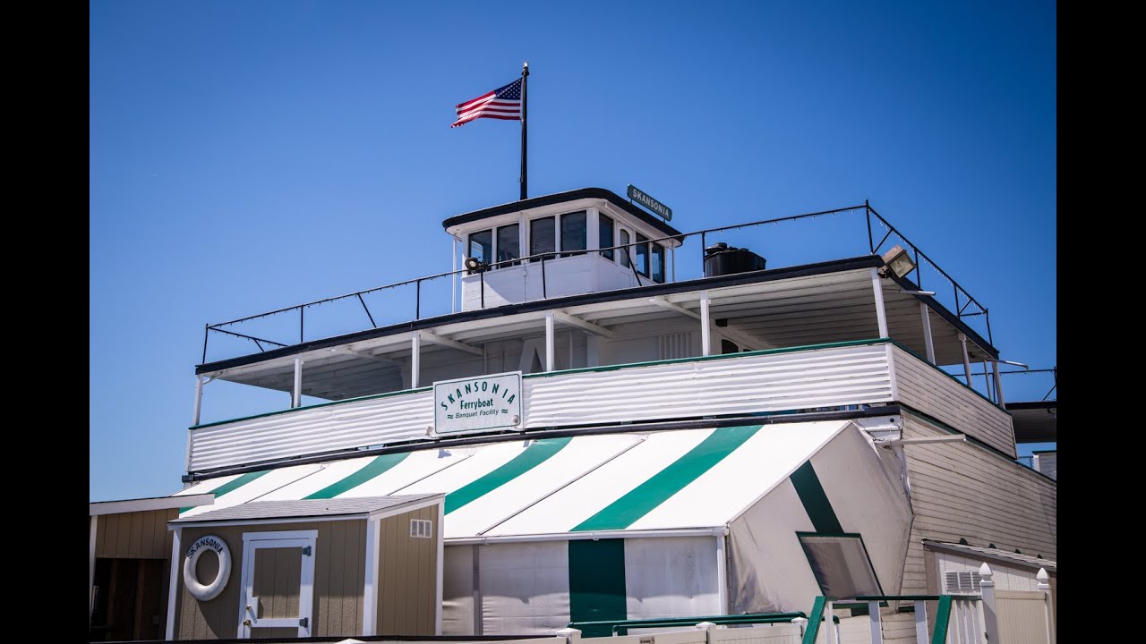 Skansonia Wedding Seattle Photography | Lake Union | Bellevue