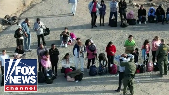 Watch Chinese Migrants Flood California Southern Border