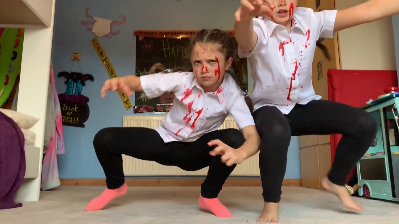 Coco & Gracie Halloween Special - YouTube