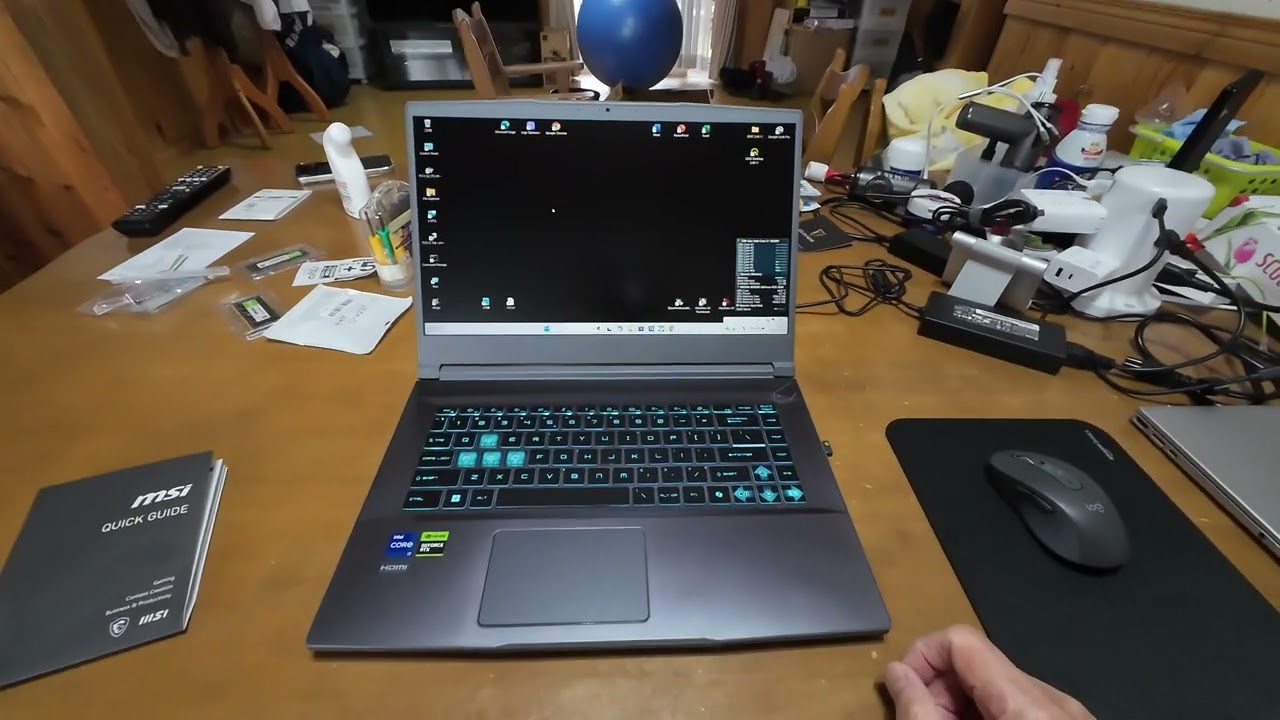 ノートPCのメモリ換装とSSD増設1 - YouTube