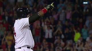 HOU@BOS: Papi adds insurance with a two-run double