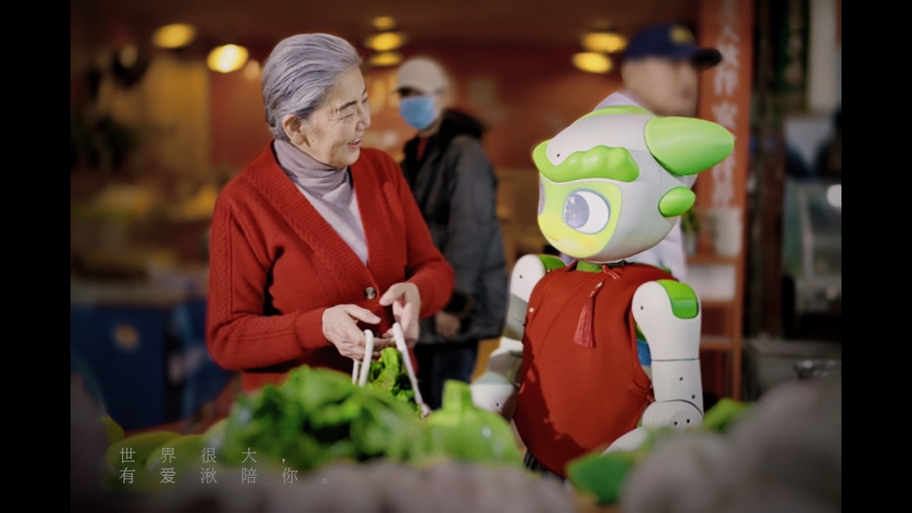 Spring Festival Gala Not Enough? Watch This Chinese Humanoid Robot on the Streets | AIQ Official MV