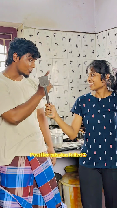 Waka waka kitchen vibes🥳✨ comment ur next song for dance😇 #husbandwifecomedy #blackbees #shorts