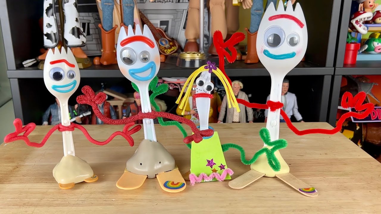 Toy Story 4 RC Forky Review 