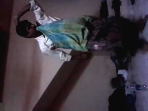 "Otha Sollaala" The Real Lungi song (covered) ...tamil pesre ♥Aadukalam♥
