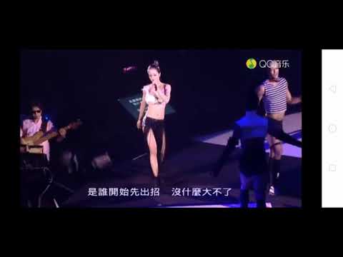 自从周杰伦结婚了以后，蔡依林的尺度是越来越大了。自从和杰伦分手，这路子越来越野……不过我喜欢