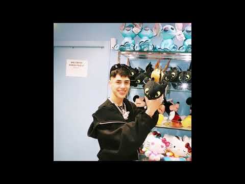 CRIS MJ X PAILITA X FLOYY MENOR REGGAETON TYPE BEAT MAMITA