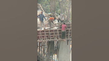 Workers on the second floor #update #work #workers #construction #rebar #highrise