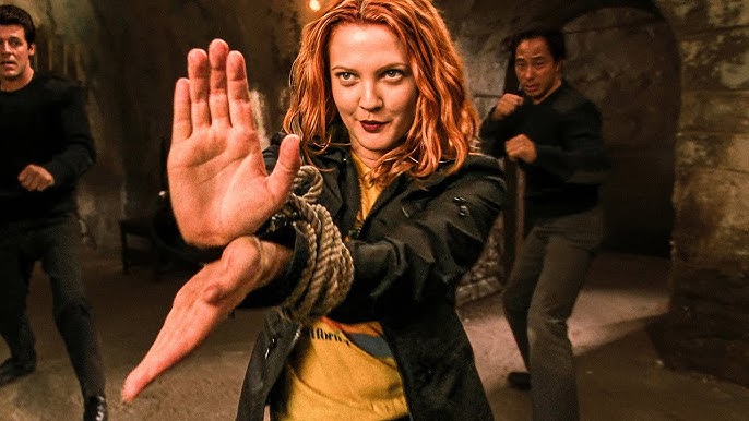 Tranniyaning soxta mushukining fotosuratlari Yalangoch Wentworth Miller fotosurati