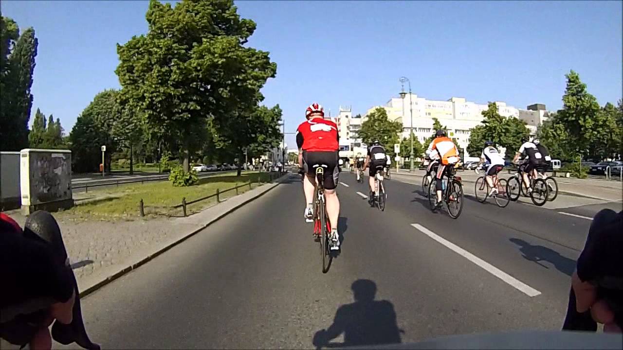 Velothon Berlin 2013 - Start Potsdamer Platz - Startblock G (Video 1)