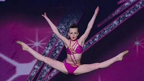 Ava Curbow - Legs
