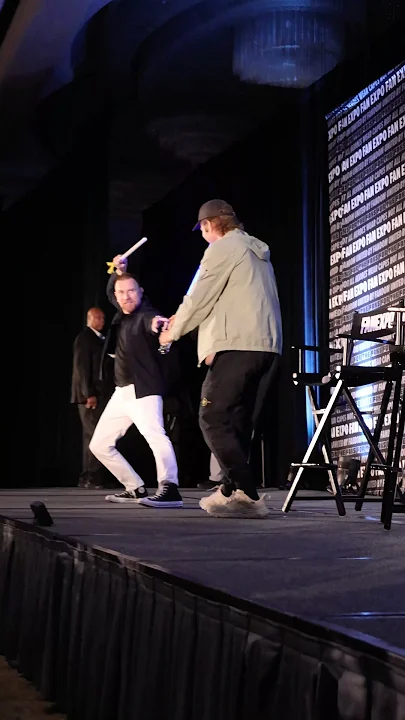 Ewan McGreggor and Hayden Christensen Spinning Lightsabers #shorts