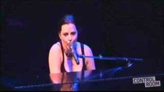 Evanescence - Good Enough (Live in Japan 2007)