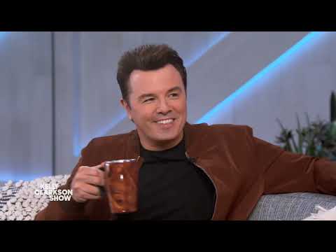 Seth MacFarlane tells Kelly Clarkson He made Star Trek shrine in sister's bedroom as kid #familyguy