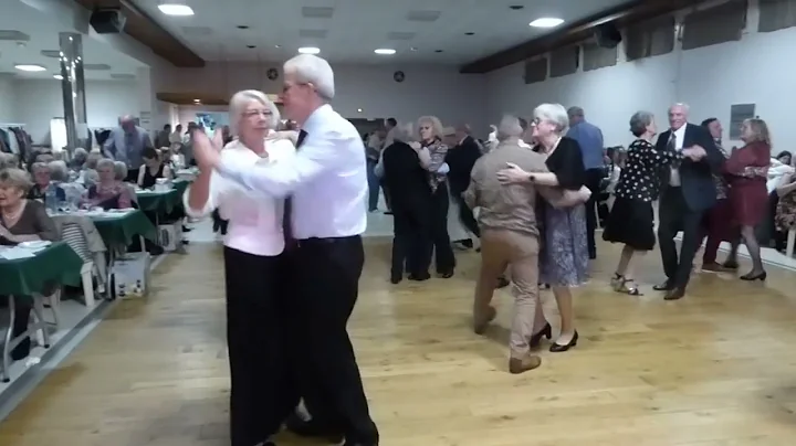 00933 Repas a Rouvroy  avec Dereck Bardzinski  le 7/12/2025 Filmé par Annie W