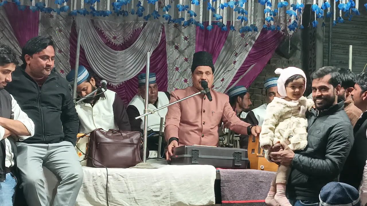 Shadi me machaya dhamaal;: dil khush