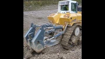 LIEBHERR PR 776 - 70 ton bulldozer for the toughest conditions