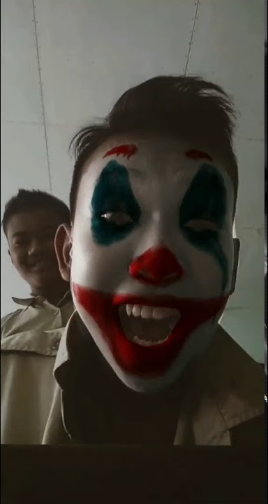 Video Joker ketawa