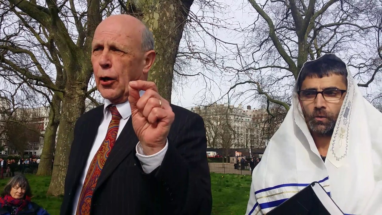 Man Of God & Ex-Muslim Preacher - Speakers Corner Hyde Park London 26-3 ...