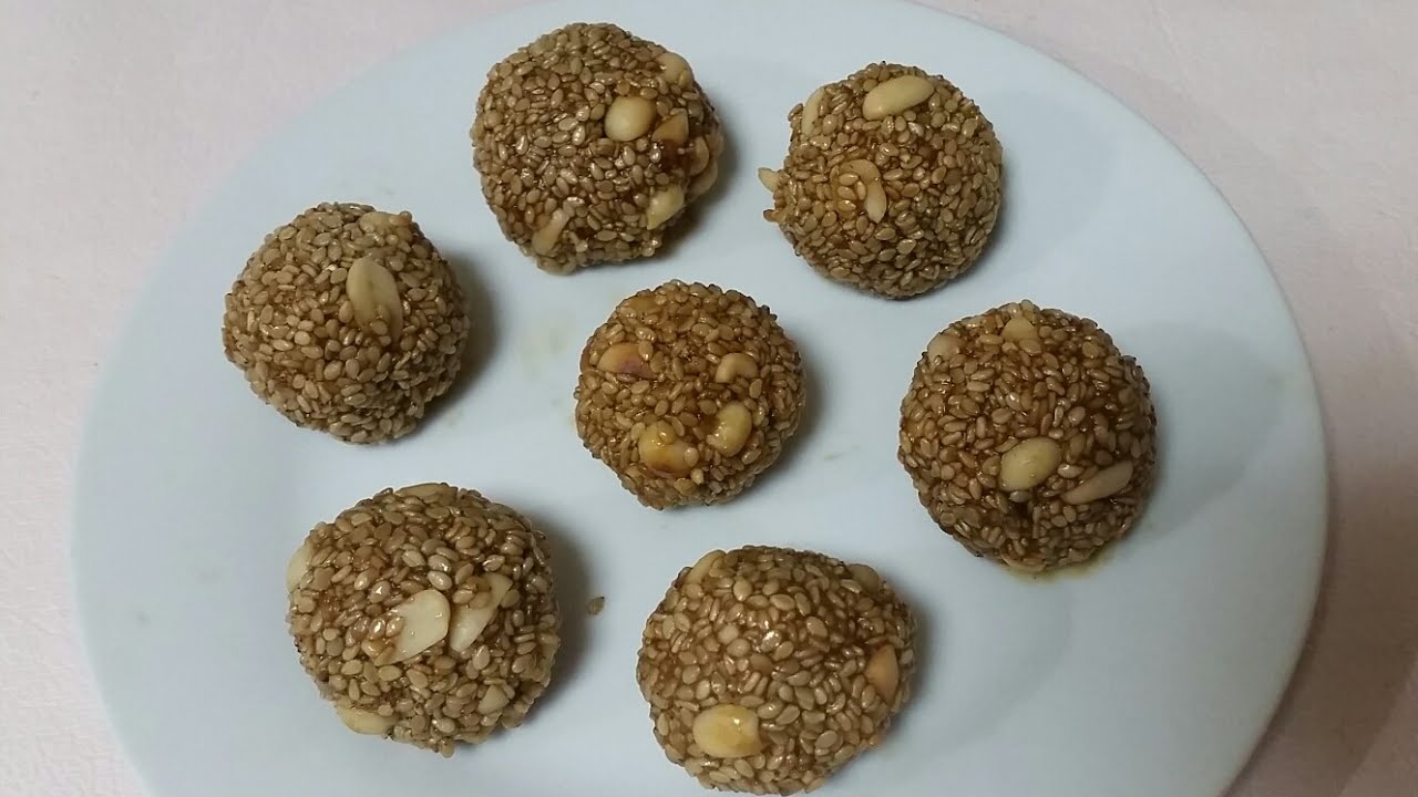 Sesame laddo/how to make til laddo gur ke laddo - YouTube