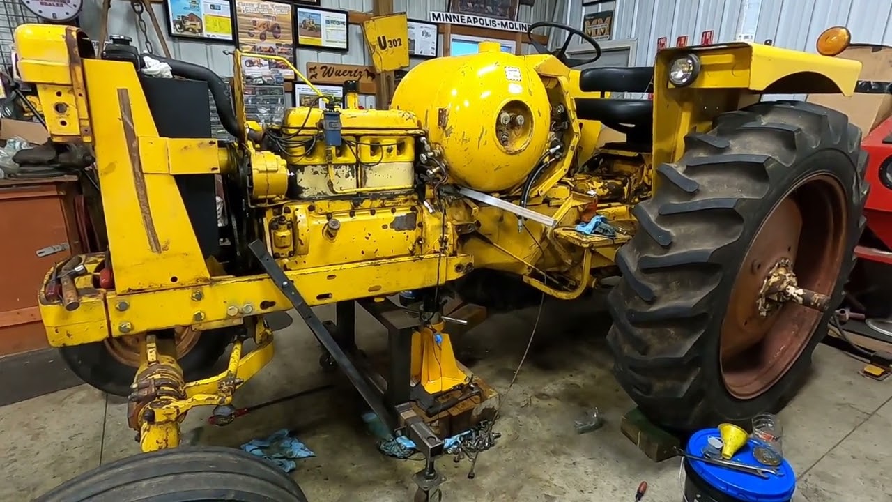 Minneapolis Moline U302 Propane First Start After Rebuild - YouTube