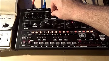 BassBot TT-303 (left) - Roland TB-303 (right) - Abstrakt Instruments Avalon Bassline (centre)