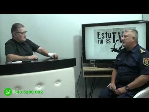 Rubén Almara entrevistando a Marcos Antoniow, en el programa "ESTO NO ES TV"