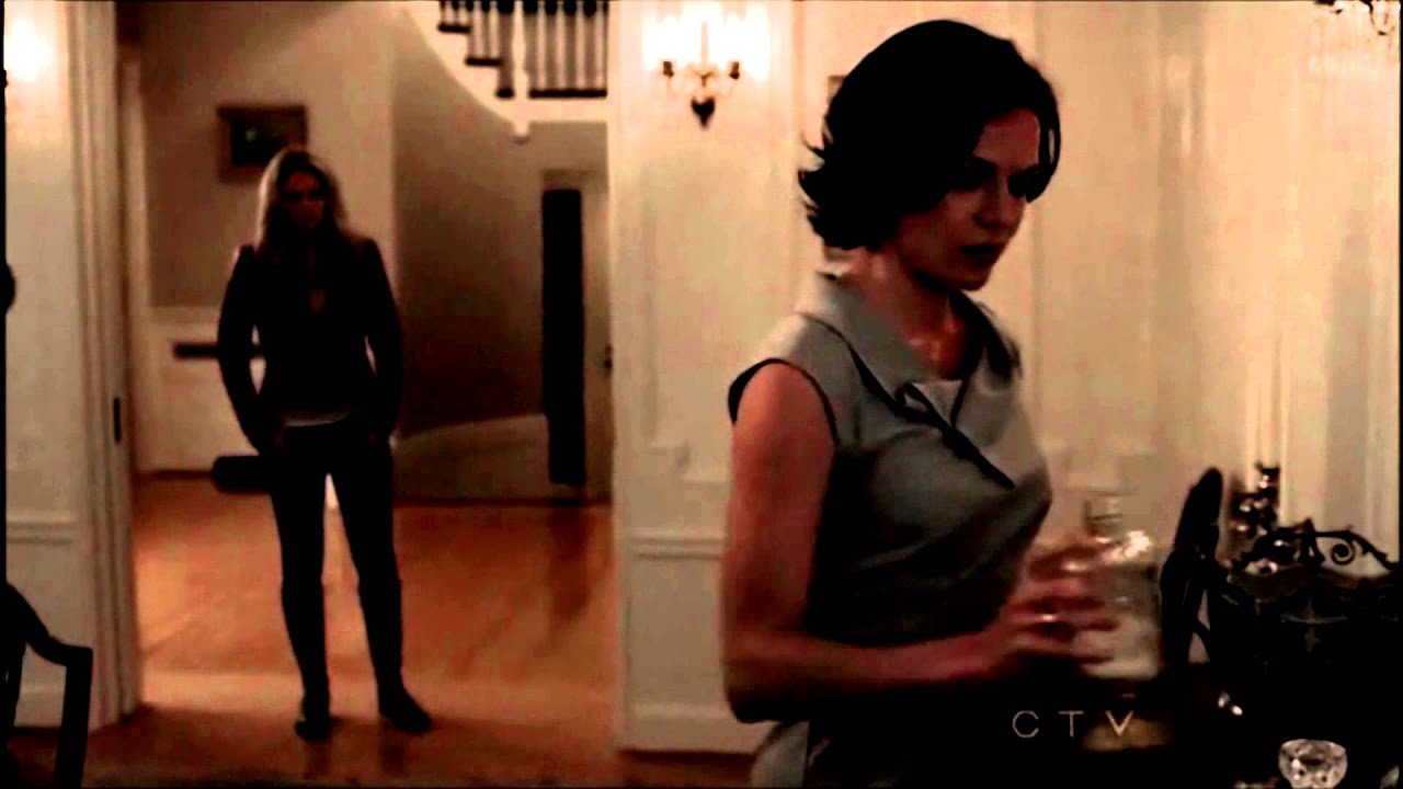 Swan Queen (Emma x Regina) - Something I Need