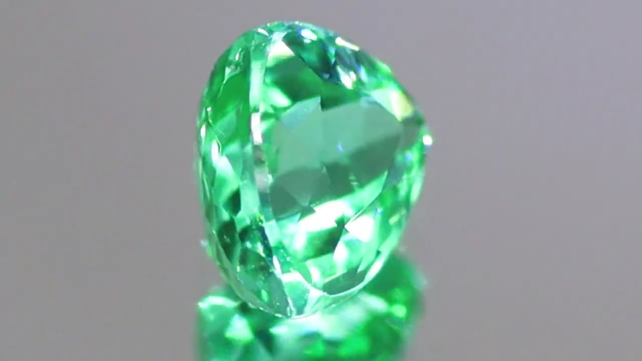 天然パライバトルマリン 0.26ct 【ネオンブルーグリーン】 ブラジル