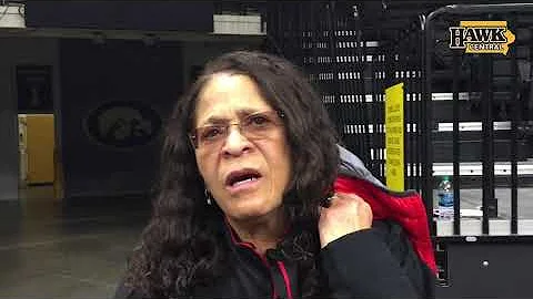 C. Vivian Stringer reminisces about Michelle Edwar...