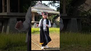 Rinting daun #vidioshort #jaipongan #kumpulantari