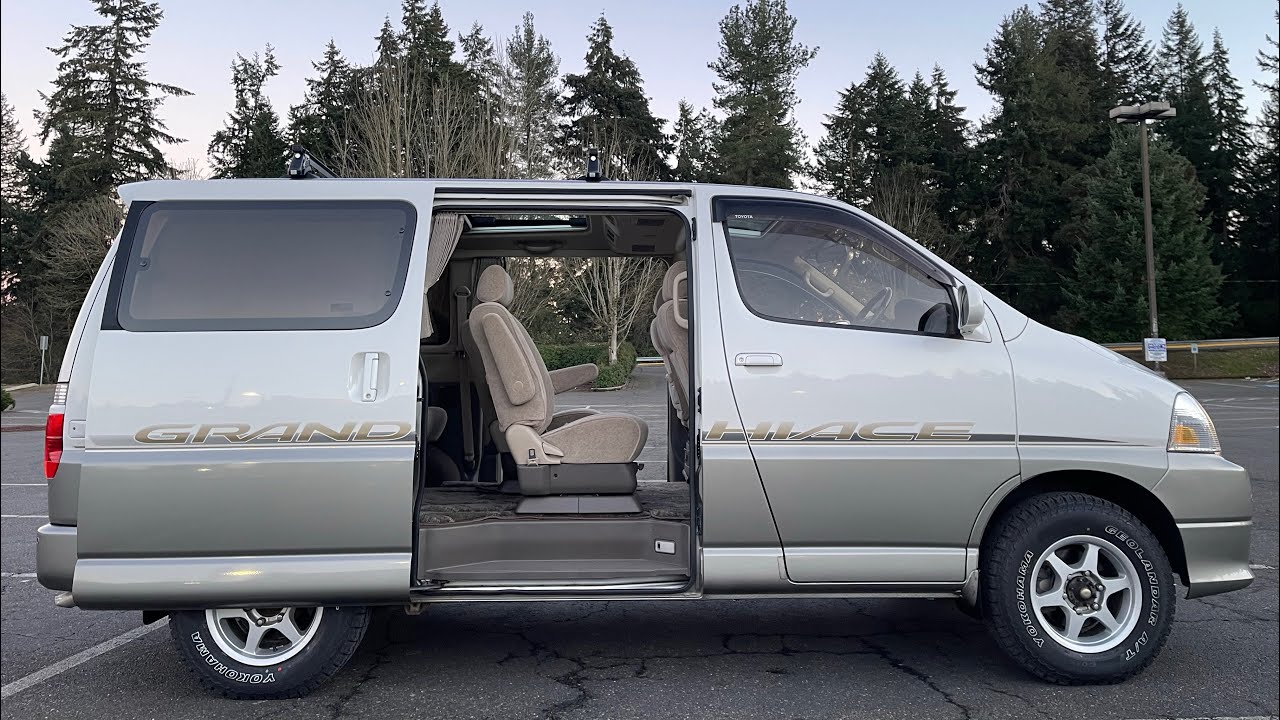 For sale 1999 Toyota Grand Hiace Van 4wd full time 5 door
