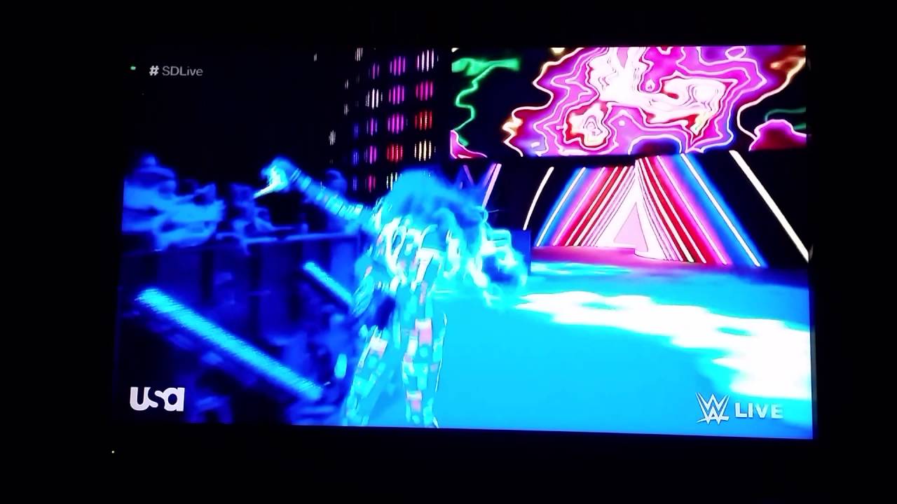 WWE NAOMI RAW INTRO
