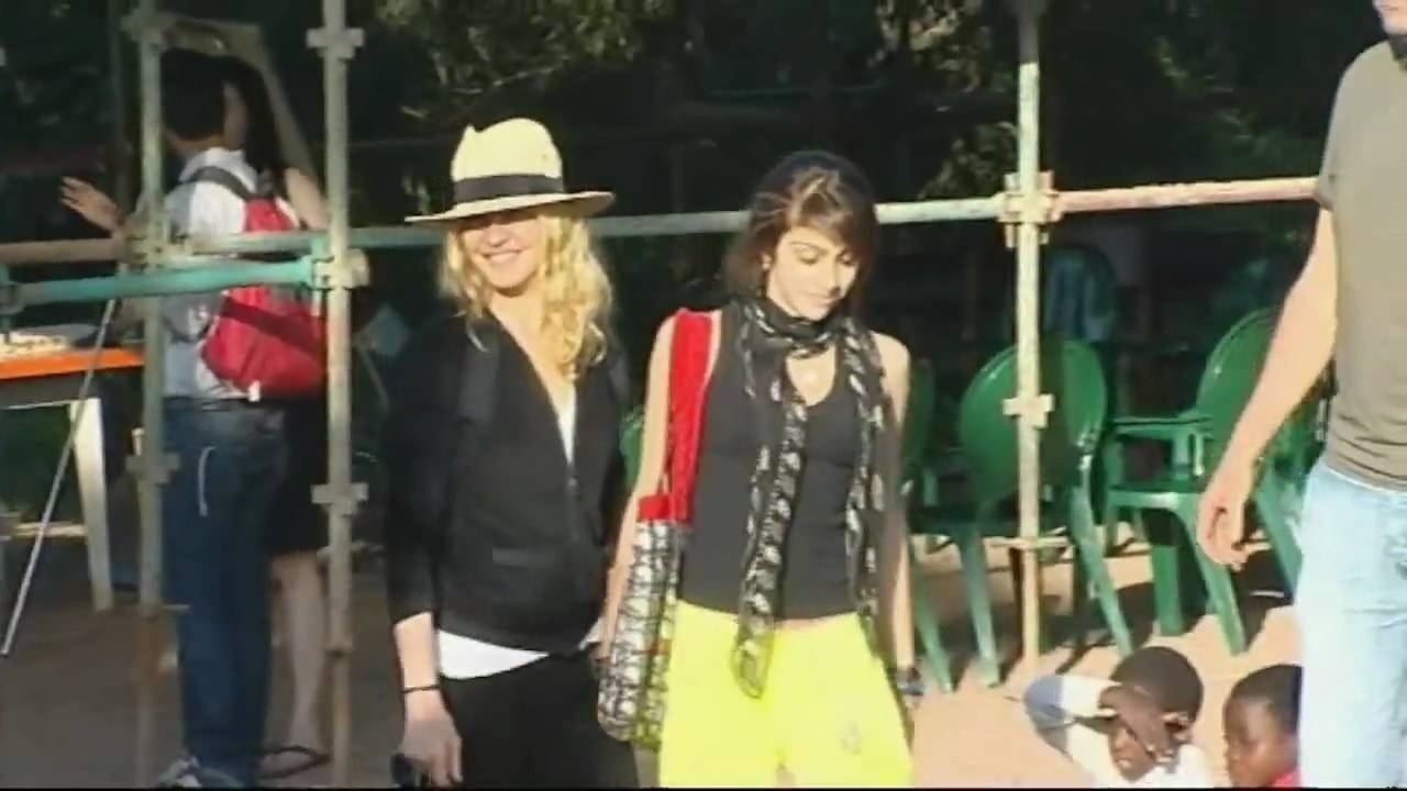 Oprah and R-Pattz jump up Forbes power list