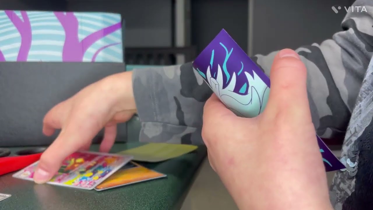 Opening my new Xbox battery and Pokémon  temper force elite trainer box!!!