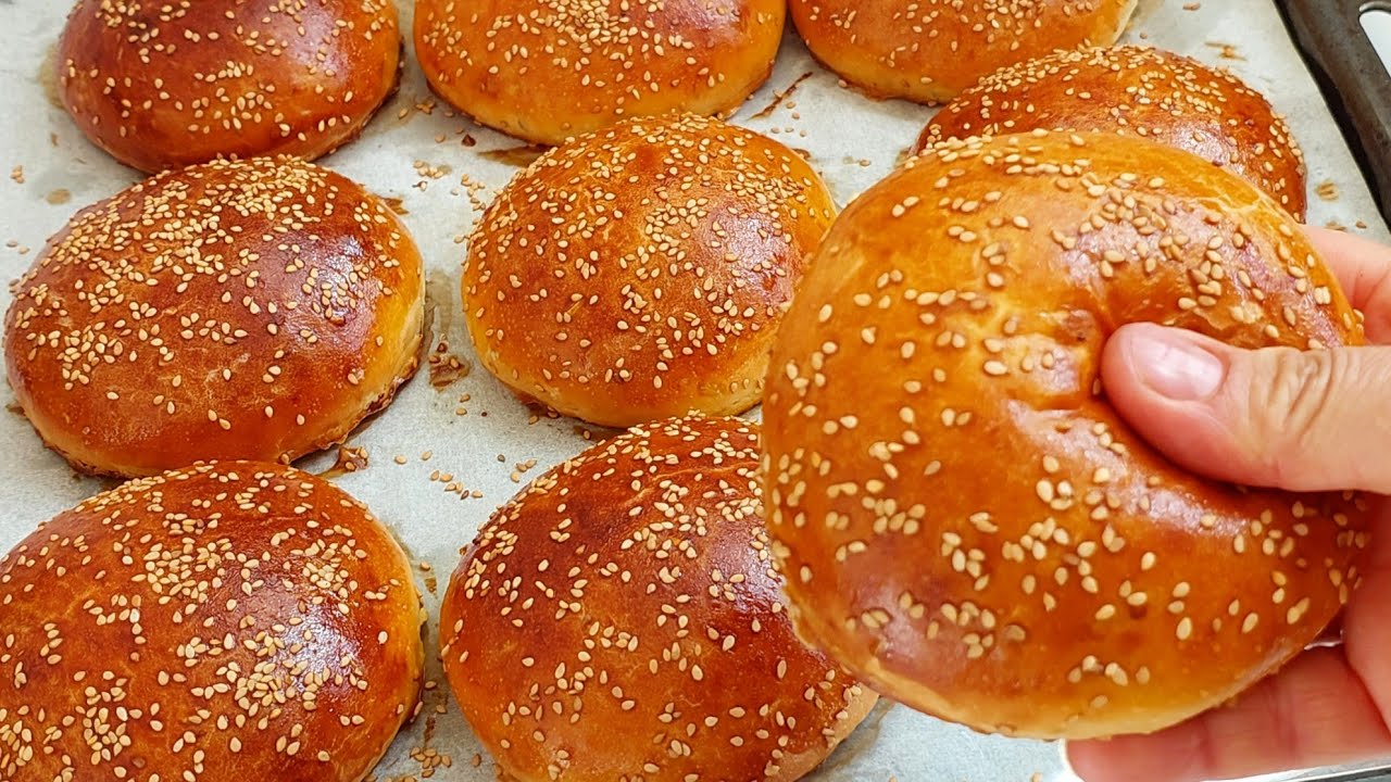 كرص او قراشل بلديين خفاف ومقطنين بمقادير مضبوطة وناجحة 100% وبدون دلك او مجهود