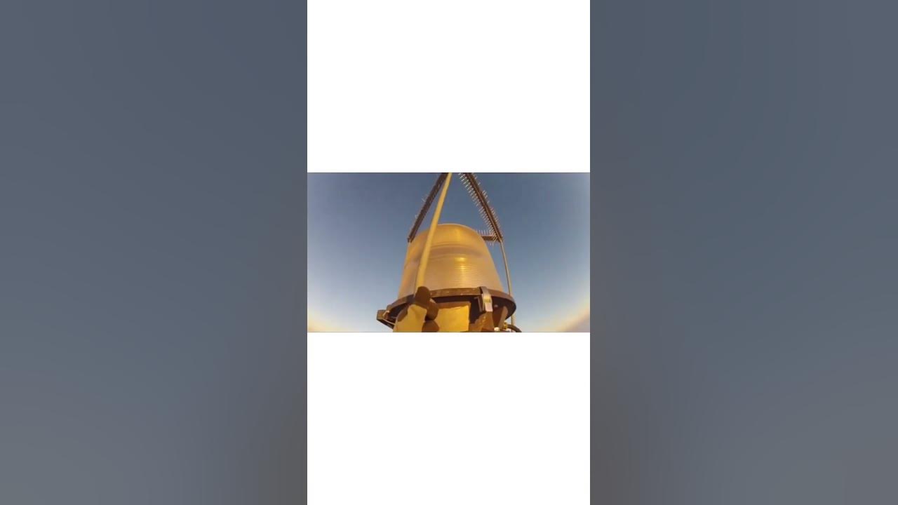 Bulb Changing On A 2000 Ft Tower Man gets paid £40000 to change a light bulb 💡 on 2000ft tower😳 would