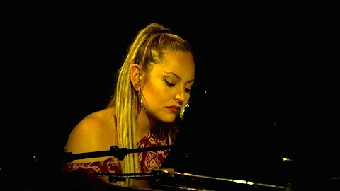 Jessica Lombardozzi - You Run - Live at Torrance C...