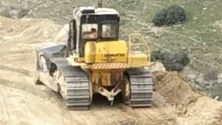 Komatsu D355 c, dozer otoyol inşaatında hafriyat çalışması #komatsu #komatsud355 #d355