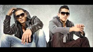 Download Lagu Dyland \u0026 Lenny - Pegate Más (HQ) MP3