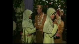 Download Lagu LelagonSALAM HANGAT, Karawitan Kartika Raras MP3 Download Lagu LelagonSALAM HANGAT, Karawitan Kartika Raras MP3