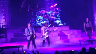 Avenged Sevenfold - Buried Alive in Concert