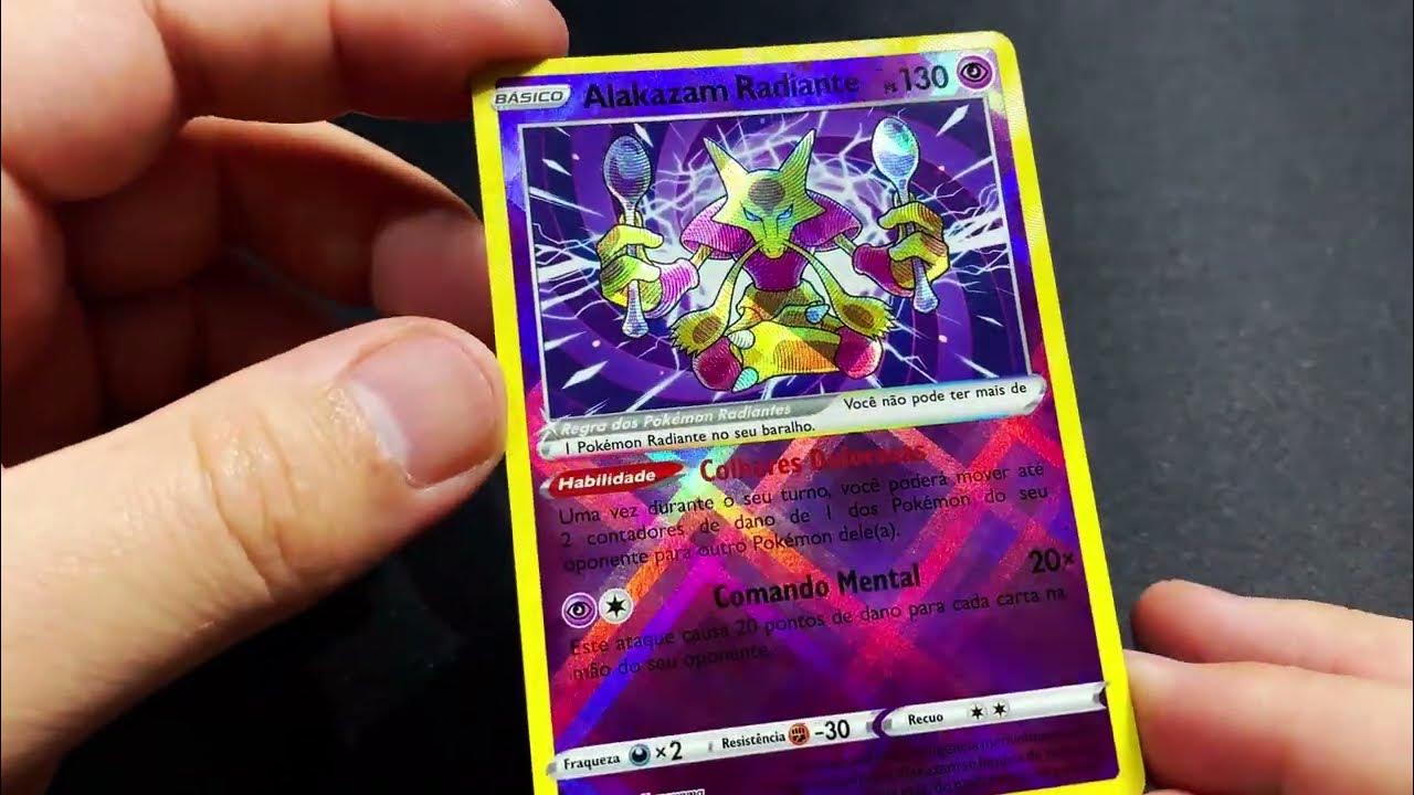 COMO É A CARTA POKEMON ALAKAZAM RADIANTE DE PERTO! 