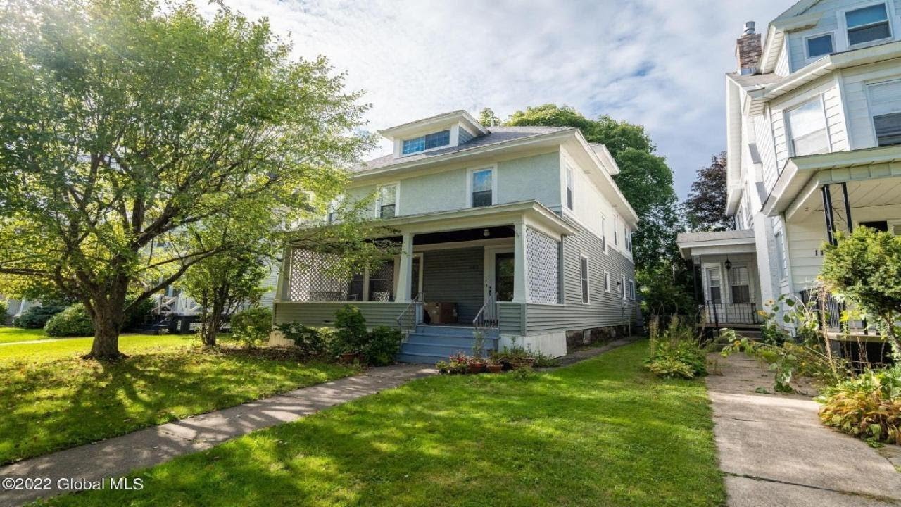 1163 Waverly Place, Schenectady, NY Presented by Christine Serafini